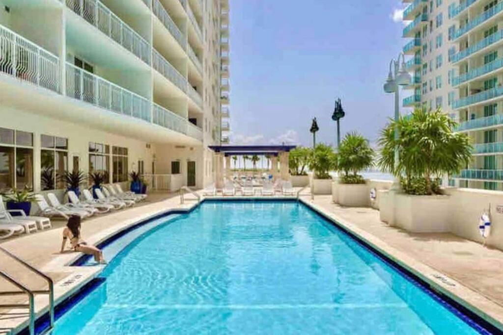 40Th Floor Priceless Unit Central Location Miami Bagian luar foto