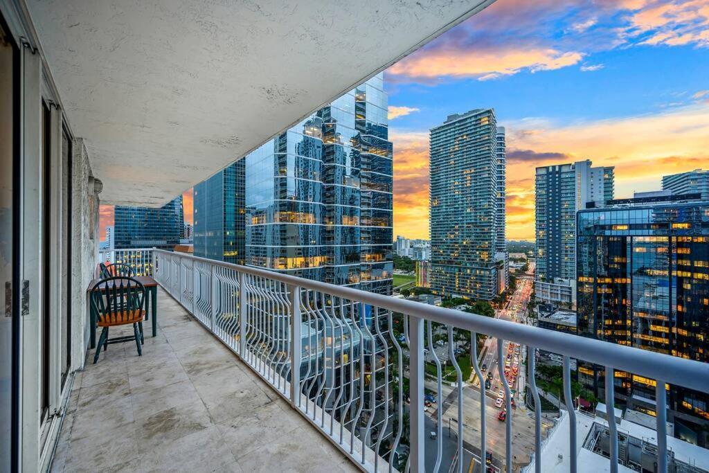 40Th Floor Priceless Unit Central Location Miami Bagian luar foto